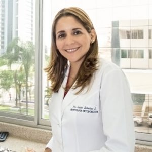 Dra. Isabel Zeballos